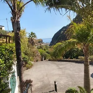 https://paraso-resiliente-santana-madeira.madeira-islandshotels.com