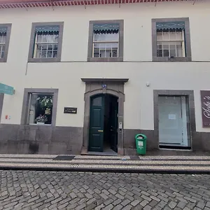 https://carreira-terrace.madeira-islandshotels.com
