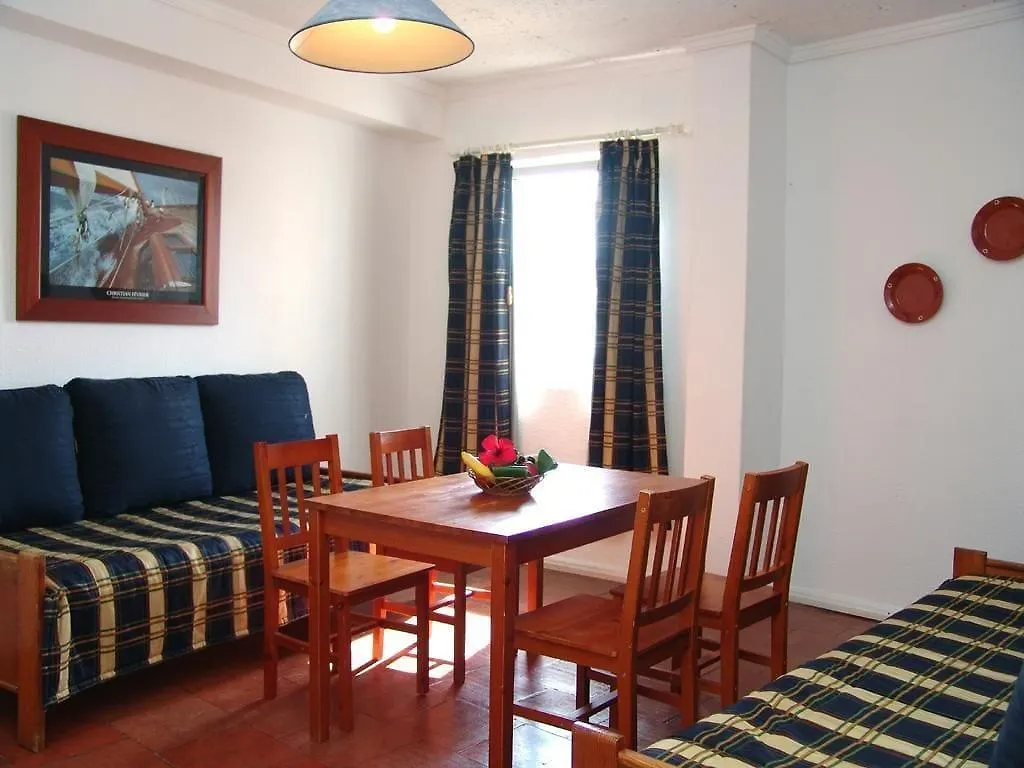 Apartamentos Turisticos Regina 알부페이라 아파트호텔