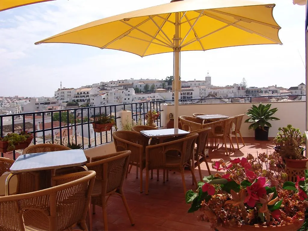 Apartamentos Turisticos Regina 알부페이라 3*,  포르투갈